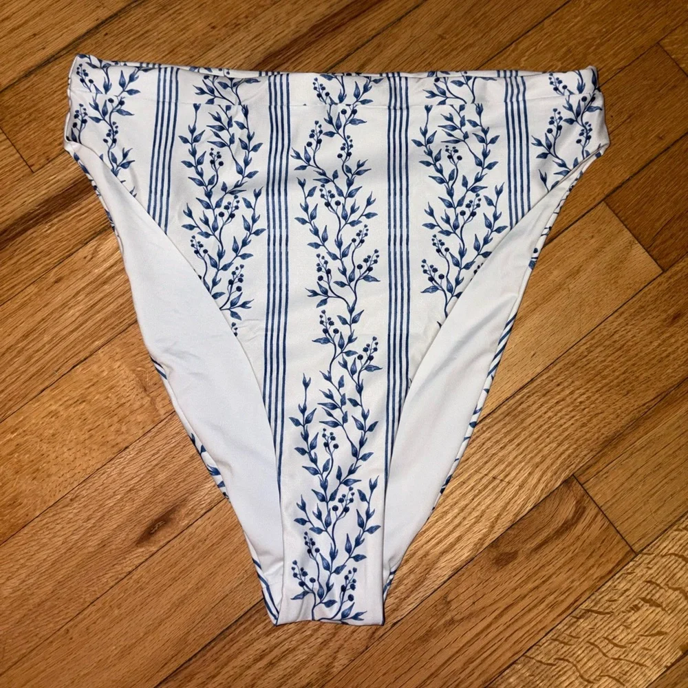 Agua Bendita Comino High Waisted Bikini Bottoms